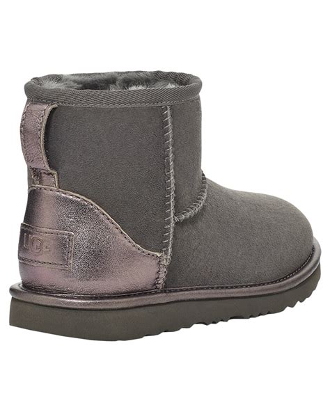 ugg mädchen